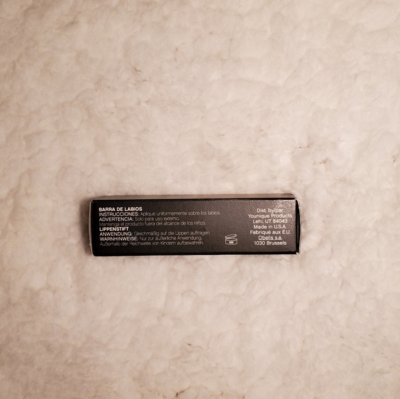 Moodstruck Opulence Lipstick 💄 - Picture 3 of 5